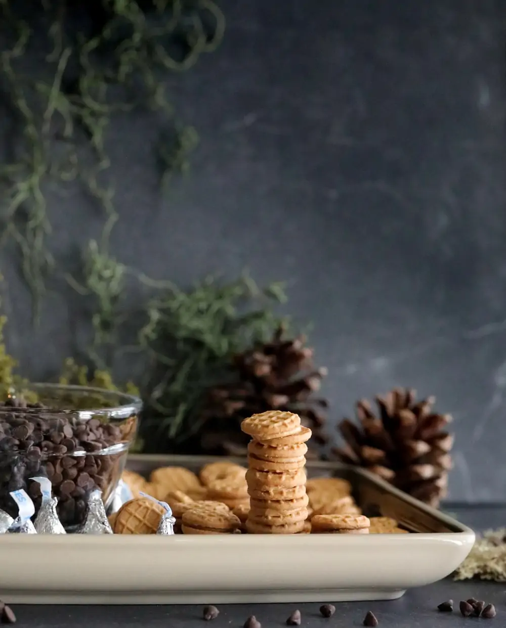 3 ingredient acorn cookies