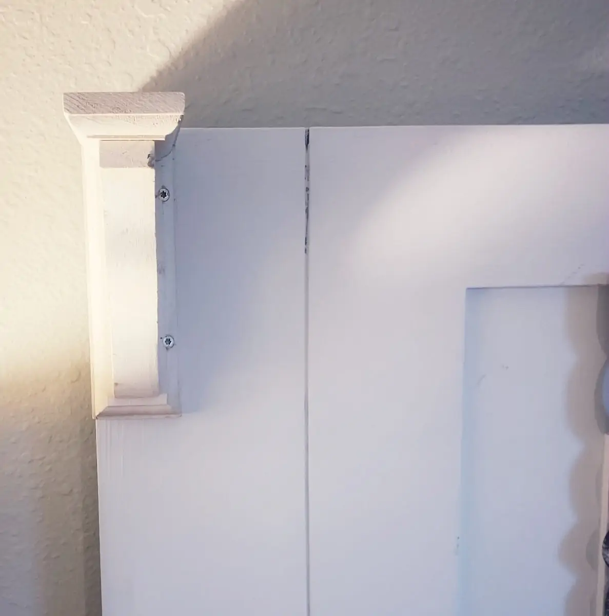 adding corbels to heaadboard