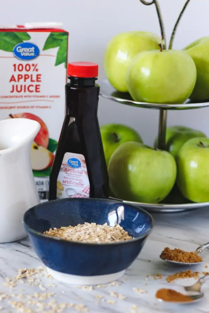 Ingredients for Apple Pie Smoothie