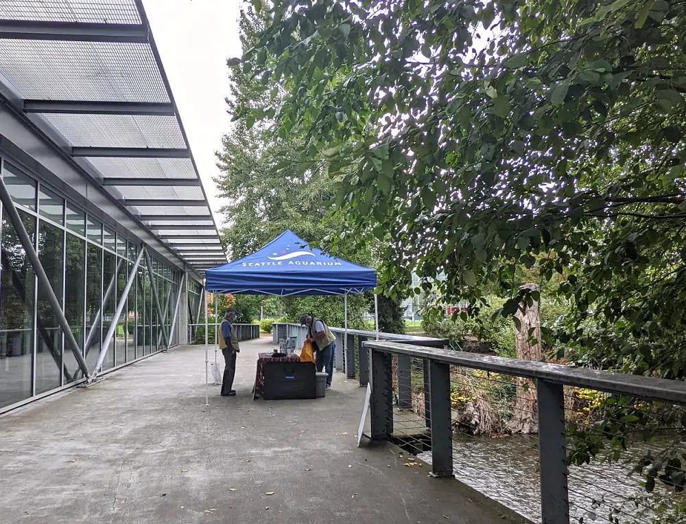 Seattle Aquarium Naturalists