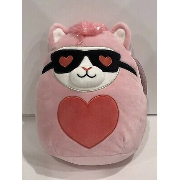 Kip the Llama Pink Squishmallow from Valentine Squad