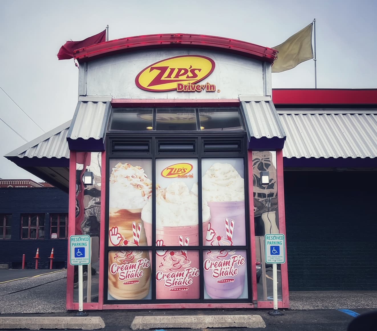 Zips Drive in Spokane Washington