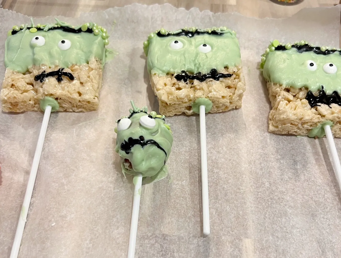 Make Frankenstein Cake Pops