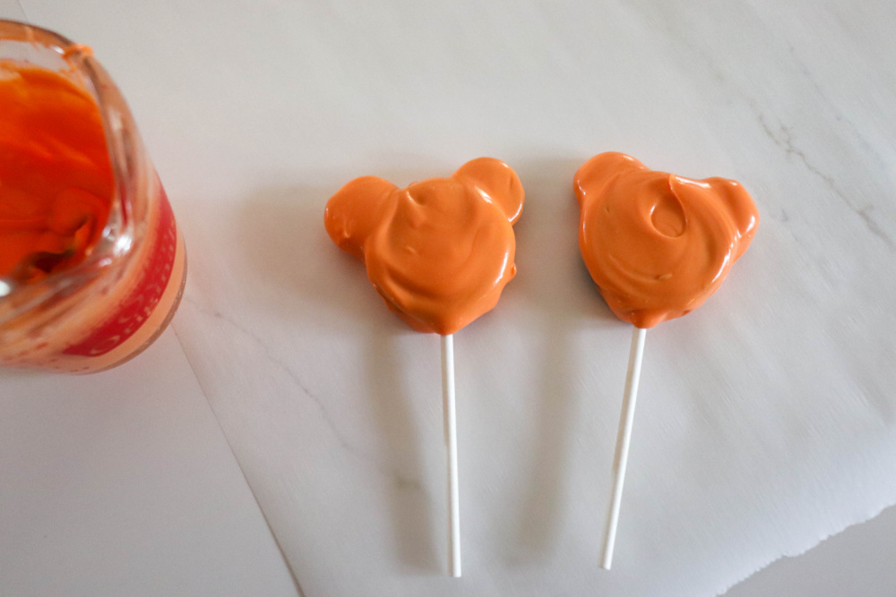 Adding candy melts to oreo pops