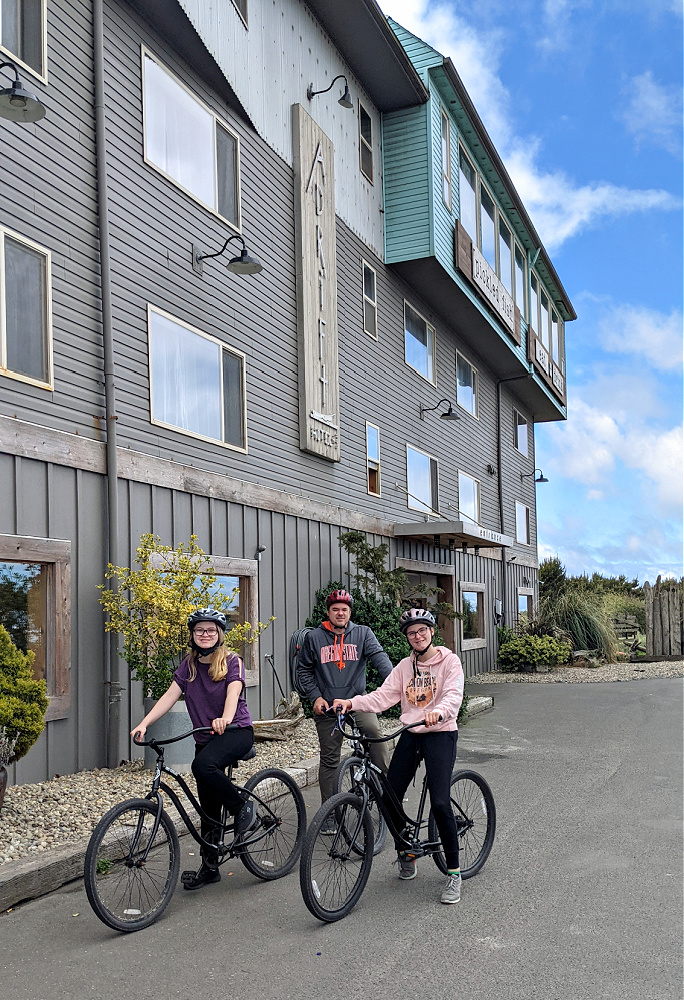 Adrift Hotel with Bikes