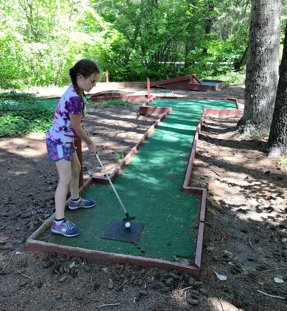 Mini Golf Course at Leavenworth Thousand Trails Campground