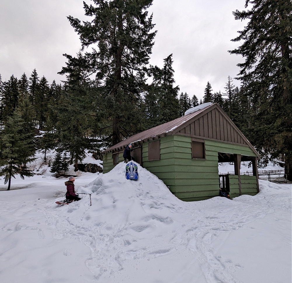 Salmon La Sac Horse Camp in the snow