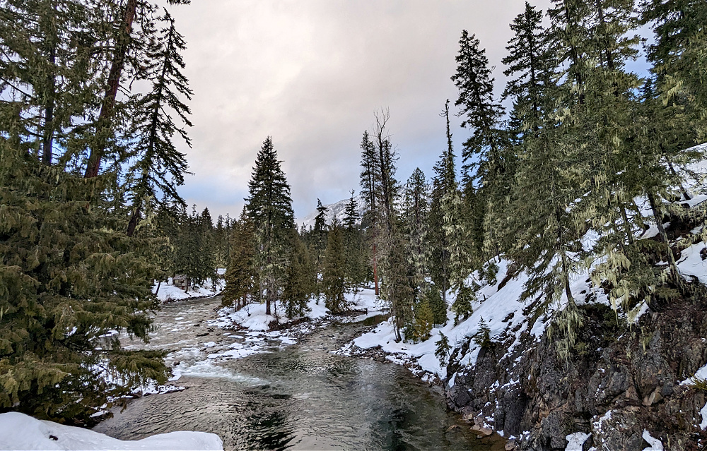 Salmon La Sac and Cle Elum River in the winter