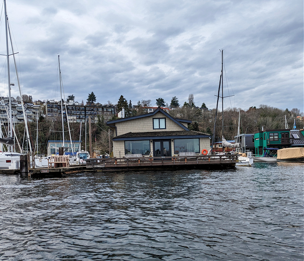 Sleepless in Seattle houseboat in Seattle