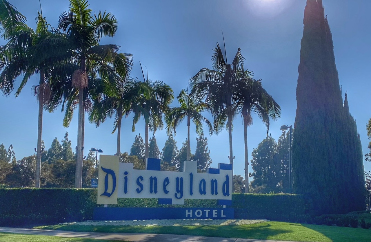 disneyland resort hotels