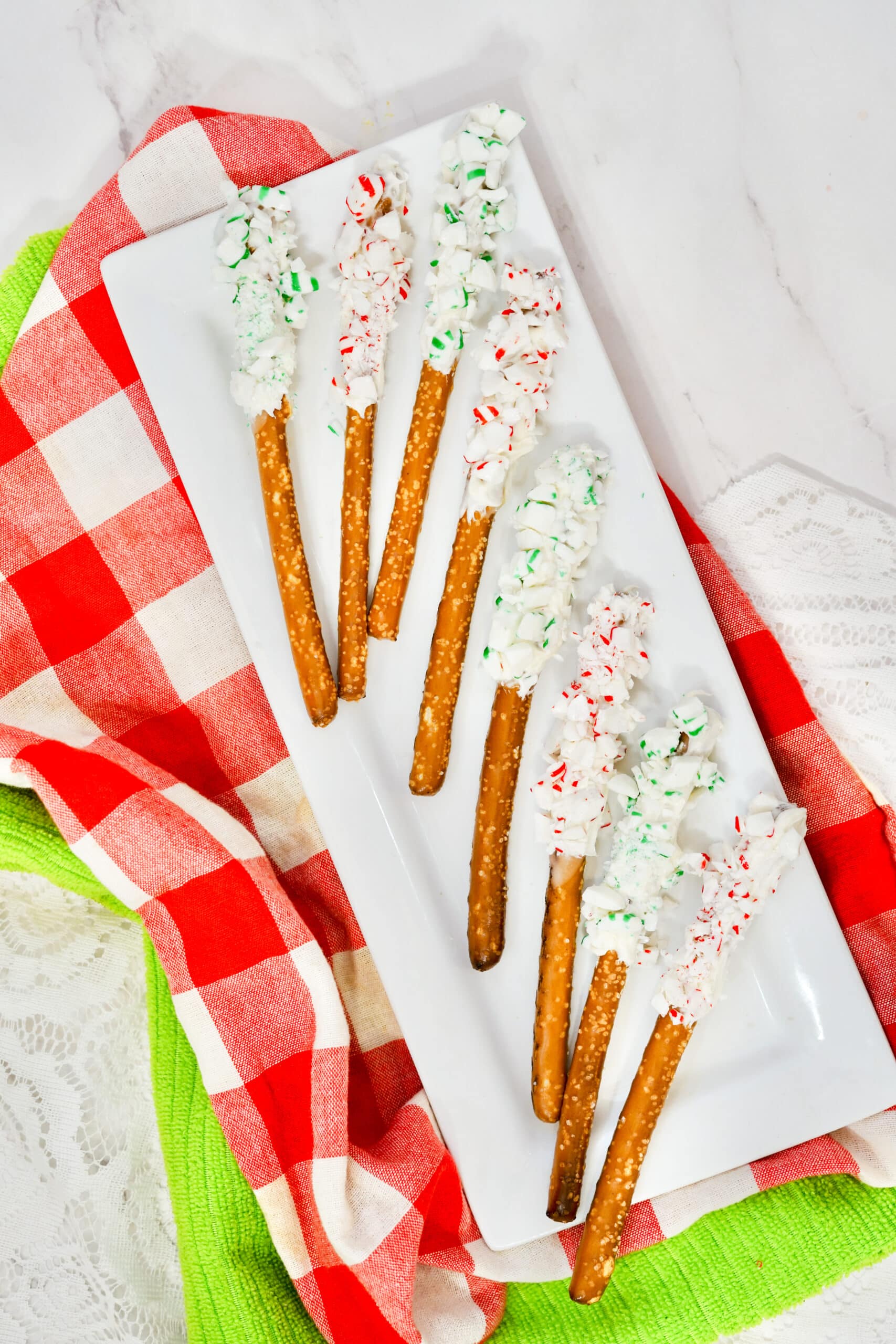 White Chocolate Dipped Pretzel Rods