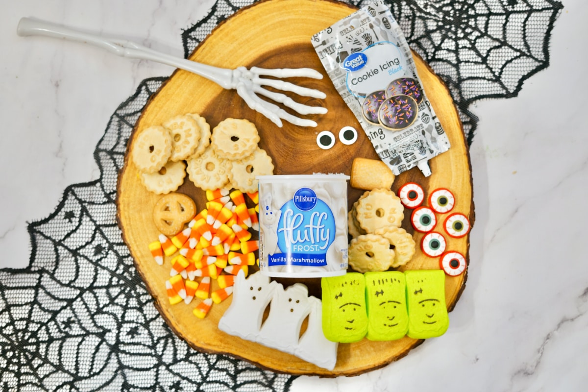 Ingredients for Ghost Frosting Board