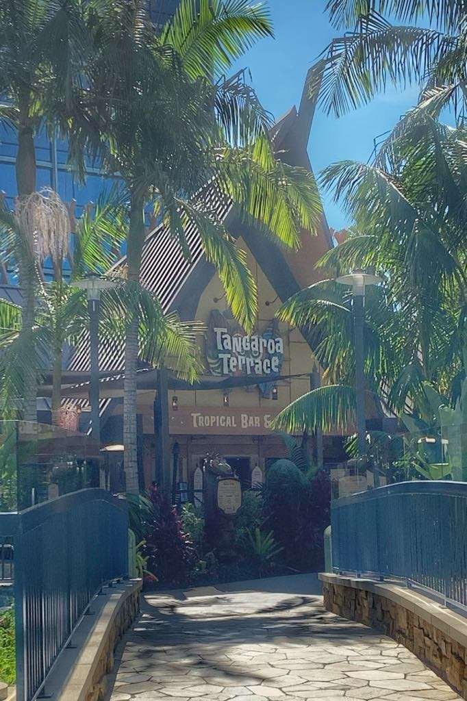 Tangaroo Terrace at Disneyland Hotel